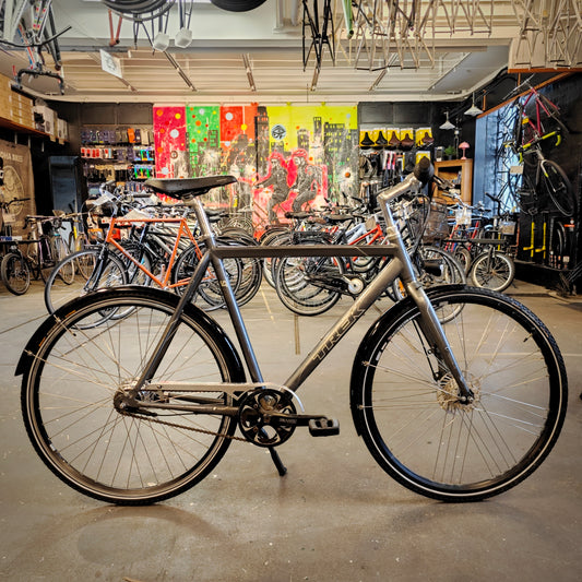 Trek Tak