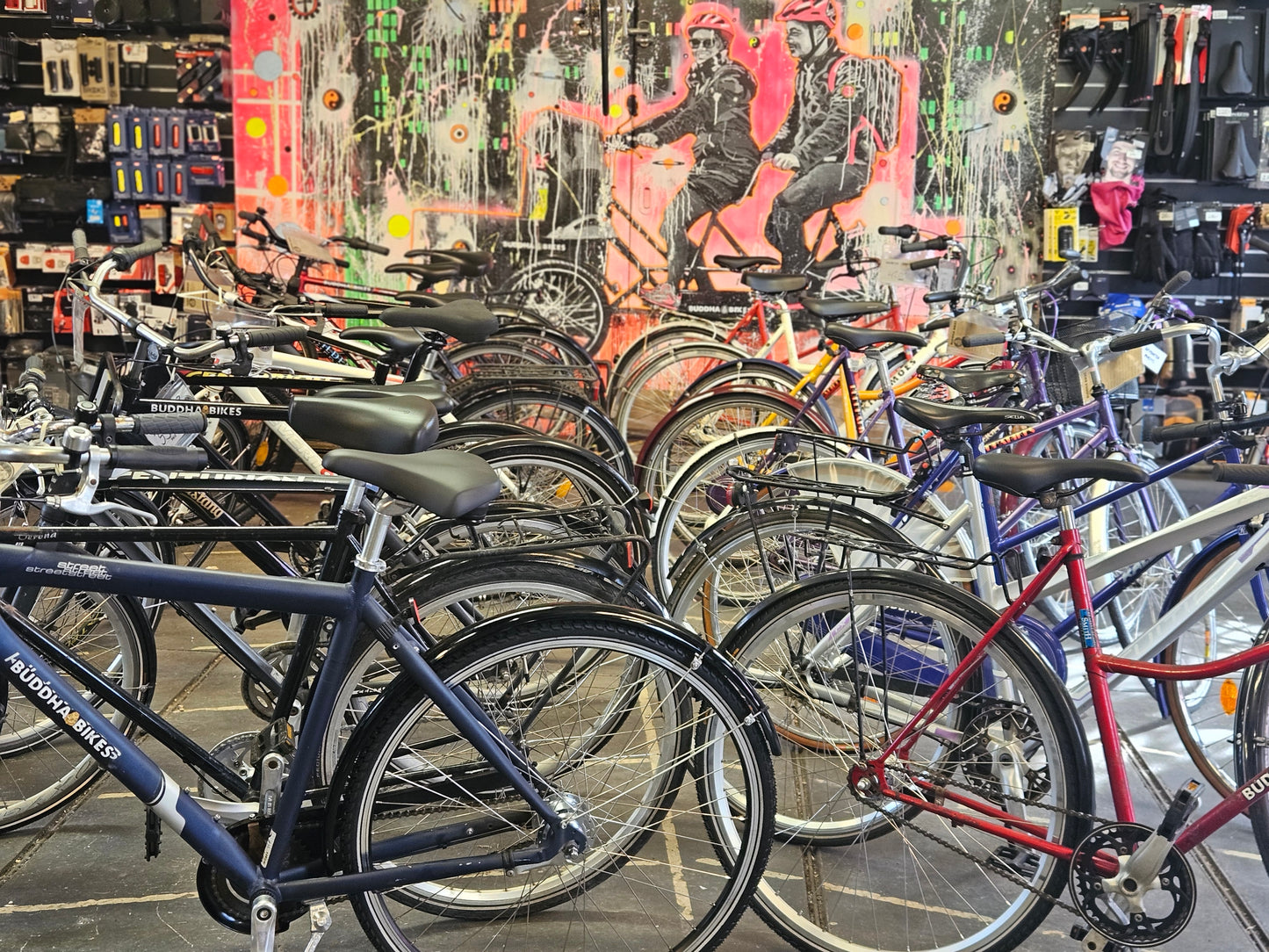 Many more Bikes than on the site!