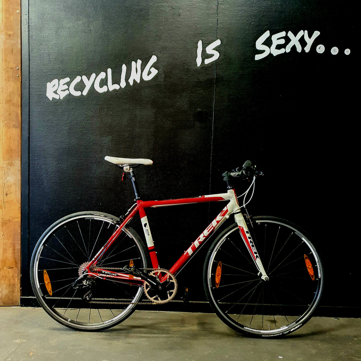Trek Tak